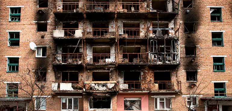 Why Homeowners Choose Us to Sell Their Distressed Homes in Paterson